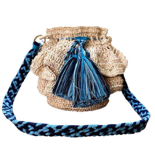 Ditumabo Raffia Crochet Clam Bag – Handmade Drawstring Sling with Tassel Details